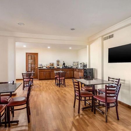 Mesilla Valley Days Inn & Suites Лас Крусес Екстериор снимка