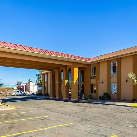 Mesilla Valley Days Inn & Suites Лас Крусес Екстериор снимка